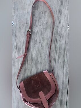 American Eagle Brown Suede Vegan Leather  Purse Boho Minimalist  Clset Staple